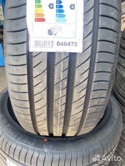 Delinte DS2 235/45 R17