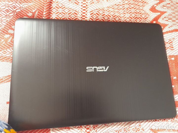 Продам ноутбук