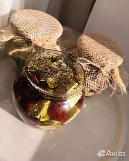 Домашний сыр и молоко нубийских коз