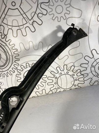 Решетка под лобовое стекло Seat Exeo 1 2008