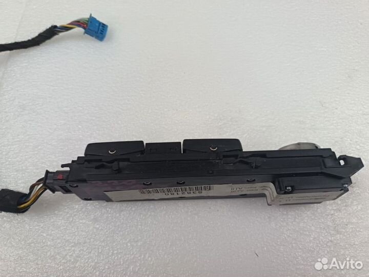 Блок стеклоподъемниками передний левый