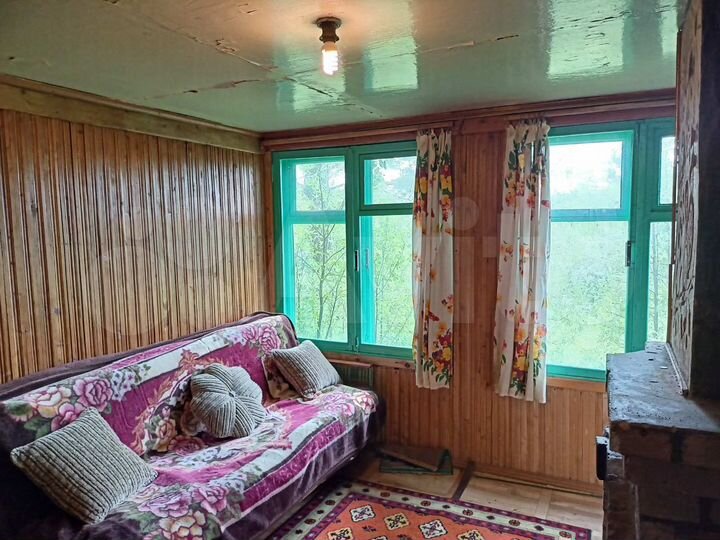 Дача 25,8 м² на участке 12,3 сот.