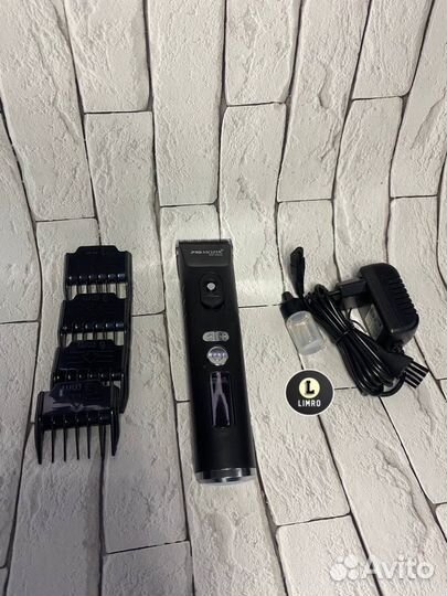 Профессиональная машинка для стрижки волос