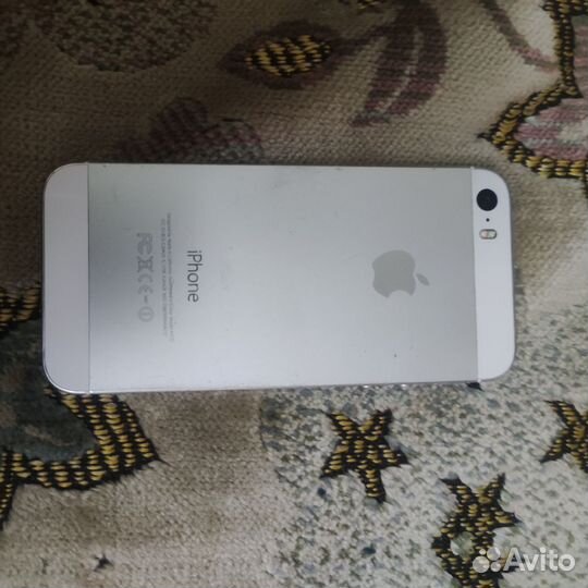 iPhone 5S, 16 ГБ