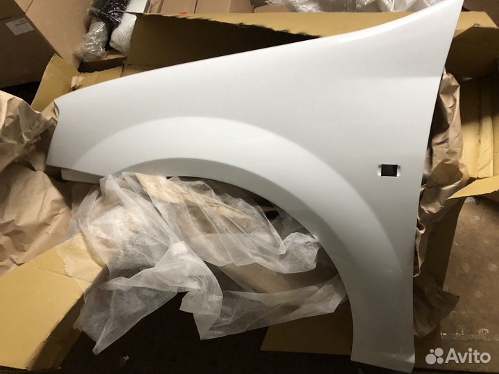 Крыло LADA Largus цвет Белый