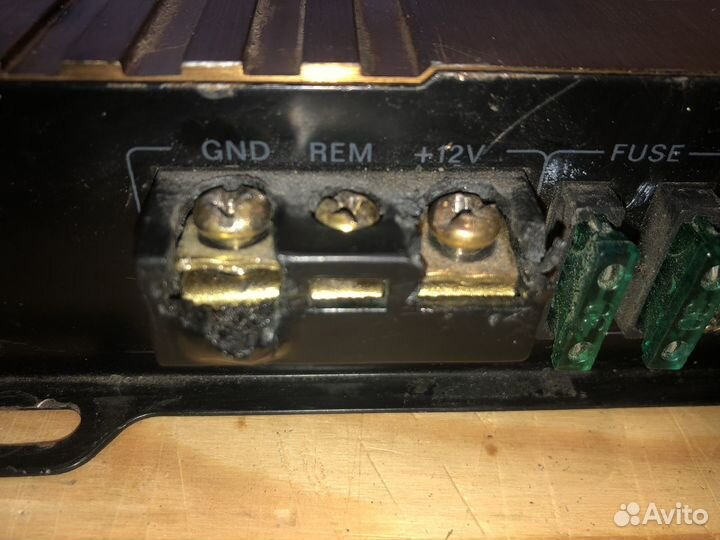 Усилитель momo1.1000 ACV Hertz4.80