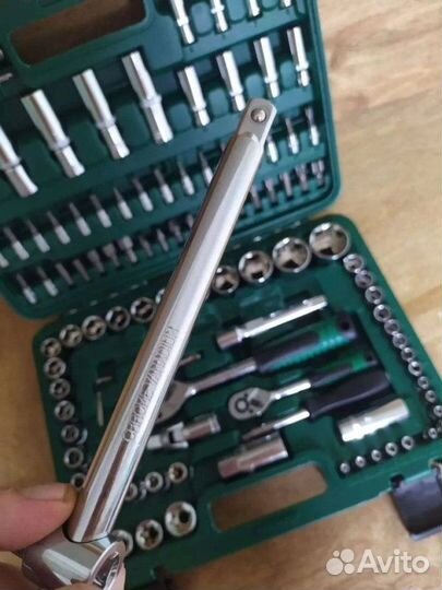 Набор автомобильного инструмента 108 предметов