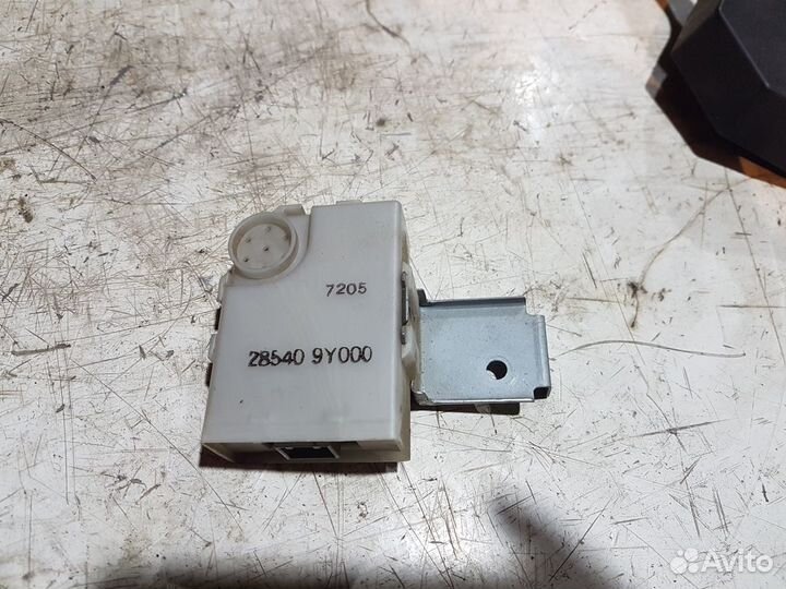 Блок управления замками nissan teana j31