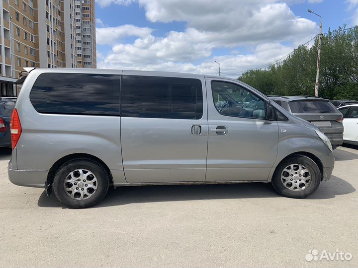 Hyundai Grand Starex 2.5 AT, 2011, 346 000 км