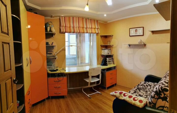 3-к. квартира, 72 м², 3/9 эт.