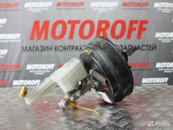 Главный тормозной +ваккум Нисан Серена C24