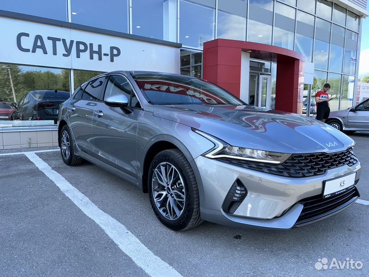 Kia K5 2.0 AT, 2023