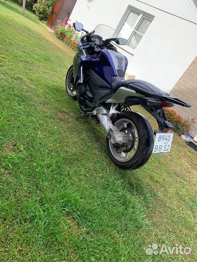 Honda VFR1200F