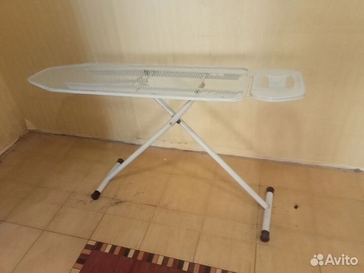 Продаётся гладильная доска б/у