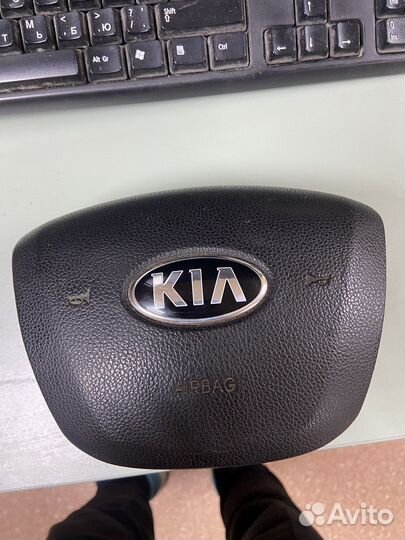 Подушка безопасности в руль Kia Rio 3 дорестайлинг