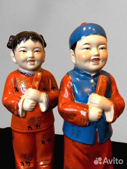 Редкие большие китайские фарфоровые статуэтки Дети