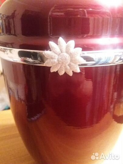 Урна для праха (металл, лак, молдинг)