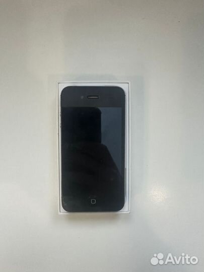 iPhone 4S, 16 ГБ