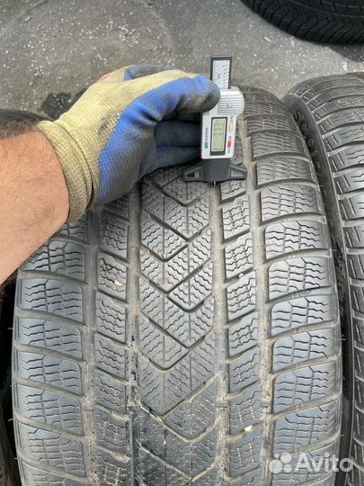 Pirelli Scorpion Winter RFT 315/35 R21 111V