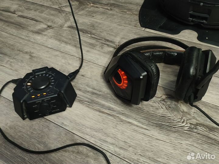 Наушники игровые Asus Strix 7.1