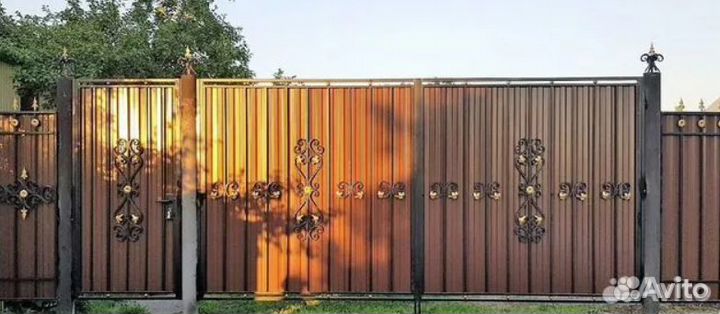 Кованные ворота и калитка