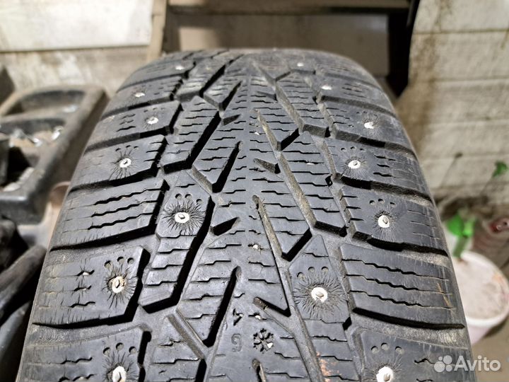 Nokian Tyres Hakkapeliitta 7 185/60 R15