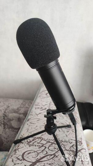 Продам микрофон dexp u700