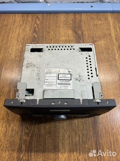 Магнитола Ford Mondeo III 2.0 2004