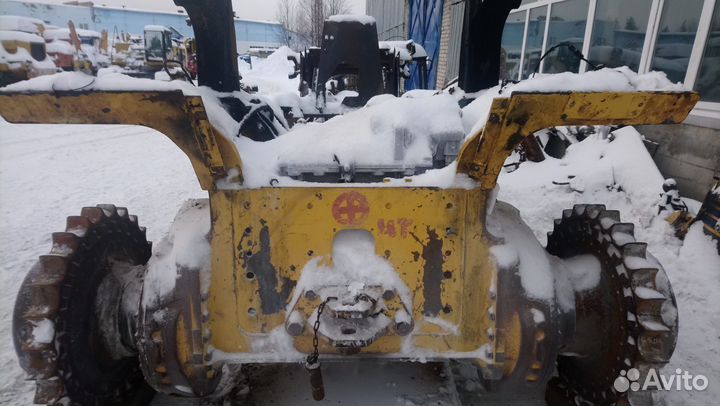 Разбор бульдозера Komatsu D65px16