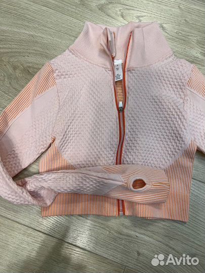 Спортивная форма женская