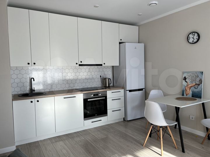 2-к. квартира, 58 м², 15/15 эт.