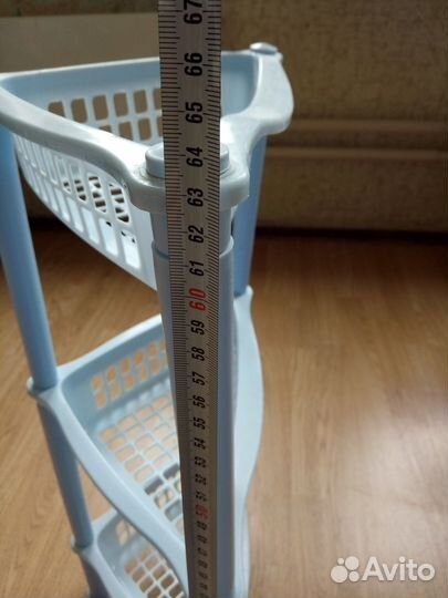 Полка угловая пластик 3 яруса