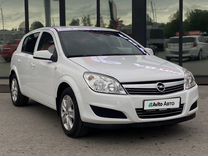 Opel Astra 1.6 MT, 2013, 153 246 км, с пробегом, цена 829 000 руб.
