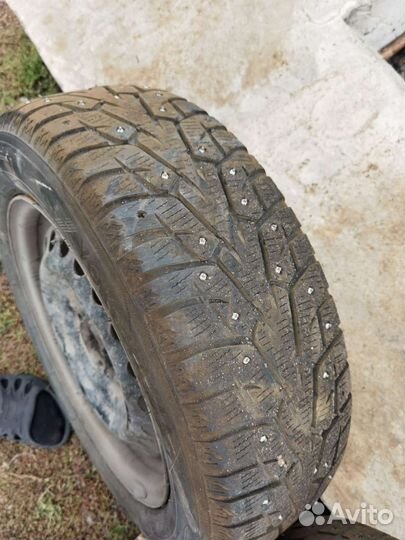 R15 Yokohama Ice Guard IG55 195/60, PCD 4x114.3 DIA 67.1