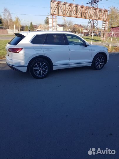 Volkswagen Touareg 3.0 AT, 2019, 110 000 км