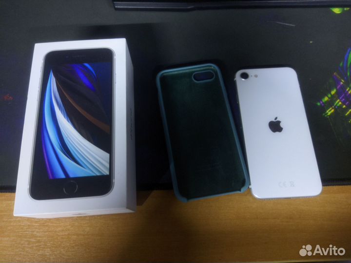iPhone SE (2020), 128 ГБ