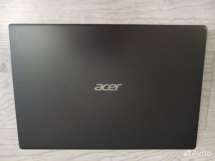 Ноутбук Acer Aspire A315-23 с процессором Ryzen 32