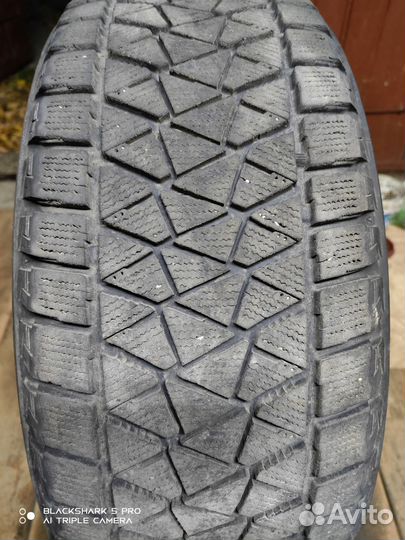 Bridgestone Blizzak DM-V2 235/55 R18 100T