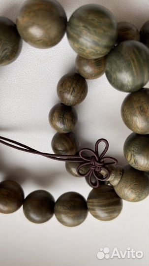 Баслет Сандал крупный зеленый