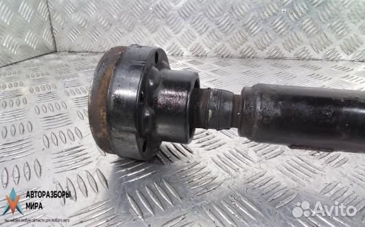 Карданный вал Volkswagen Touareg 2005