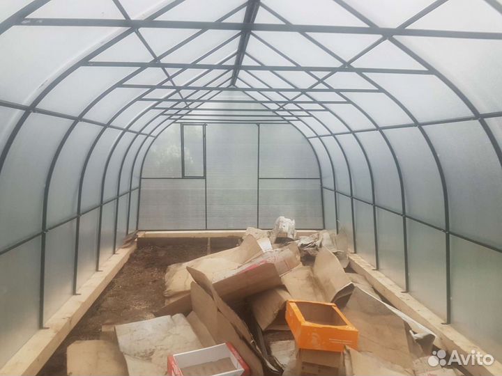 Теплицы большой выбор