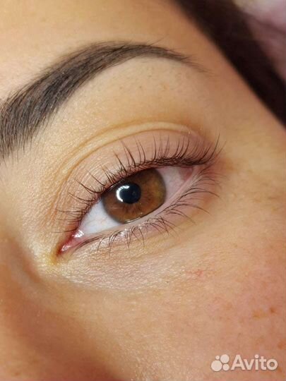 Наращивание и ламинирование ресниц