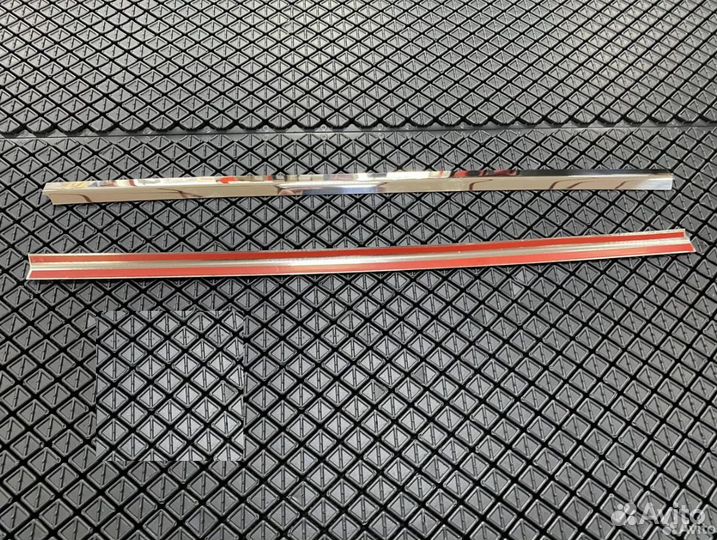 Нижние молдинги стекол Hyundai Grand Starex H-1