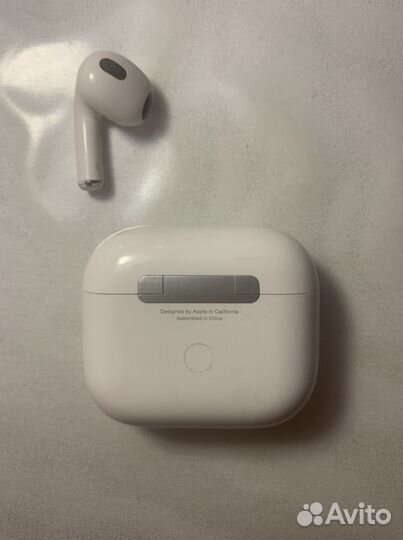 Беспроводные наушники apple airpods 3