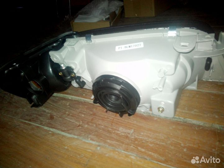 Фары на тойота калдина / карина Е