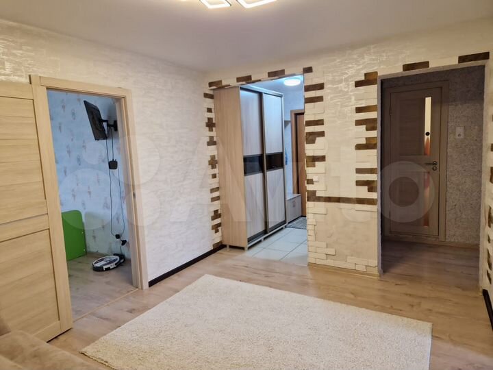2-к. квартира, 66 м², 9/10 эт.
