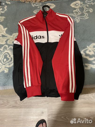 Спортивный костюм новый