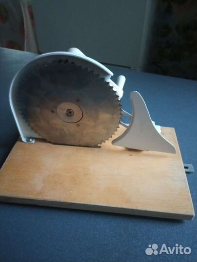 Хлеборезка,Колбасорезка, сырорез СССР