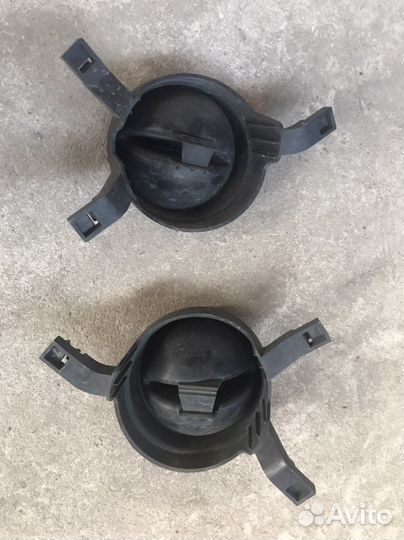 Заглушки туманок Volvo S60