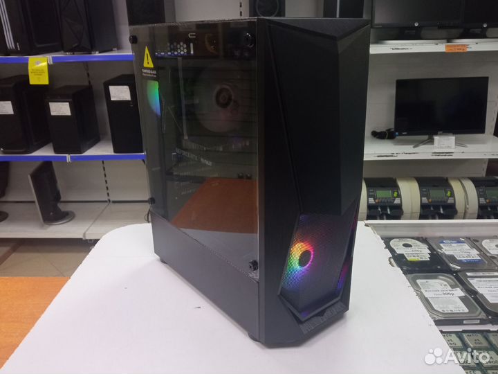 Игровой компьютер 